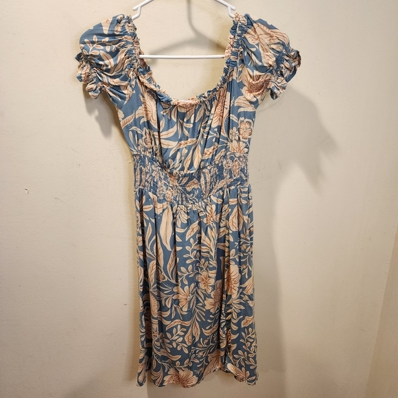 Patrons of peace Floral Short Sleeves Smocked Dress size XS - Picture 1 of 11